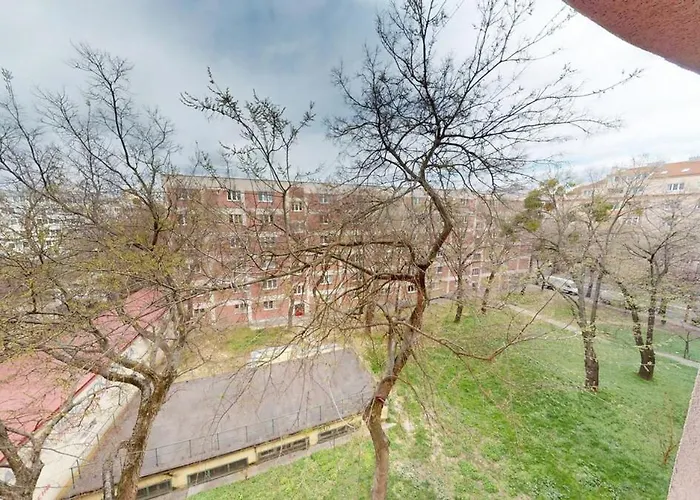 For Rent Near The Center Apartmán *